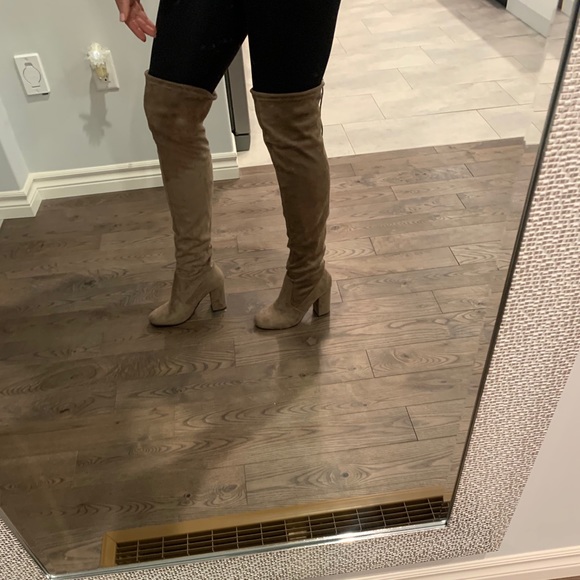 Steve Madden Heeled Boots - Picture 2 of 5